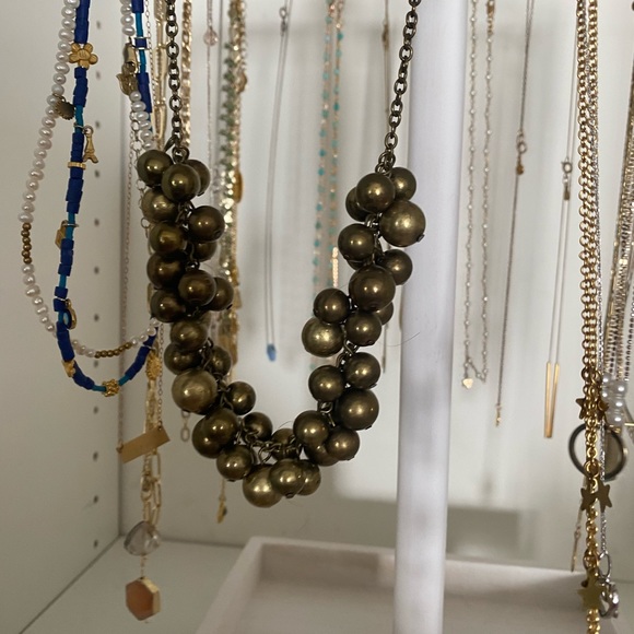 Gold Necklace - Picture 4 of 7